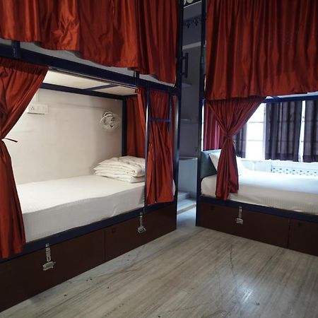 Hostel Funky Bunky Udaipur Bagian luar foto